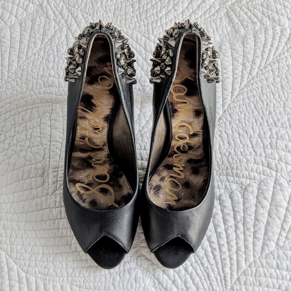 NWOT - Sam Edelman Lorissa pumps - leather studs - Picture 2 of 5